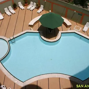 Apartamento Hermoso Recién Remodelado Zona, San Andrés